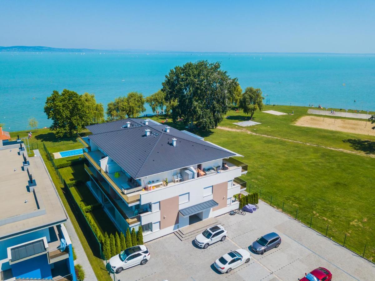 Myflat Luxy Beach Apartment Siófok Kültér fotó